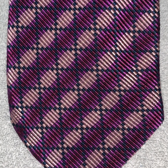 Canali Tie. Excellent Condition - Picture 2 of 7